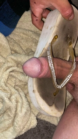 filthy used flip flop fuck   (no cum)