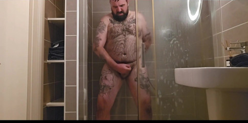 The Airbnb Host Caught Me Jerking off in the Shower!