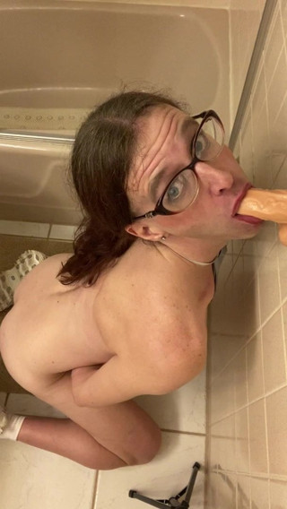How quickly I cum from sucking cock