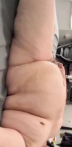 Chubby boy cums