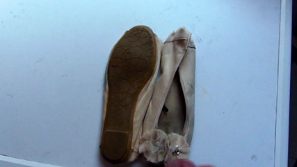 Cum on old flats my step mom
