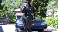 BBW Chauffeur Serves the enger Orally