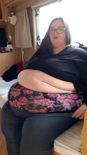 Caravan belly play
