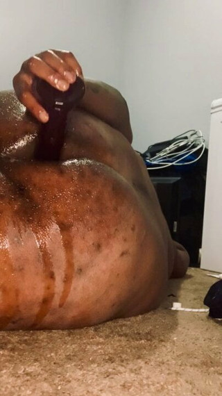 Taking that Dildo Deep.