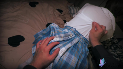 Chinese teenager Wen Ruixin fucks with an older man.