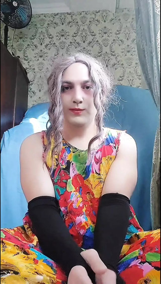 Big White Ass Sissy Crossdresser Lady Boy Purple Dress