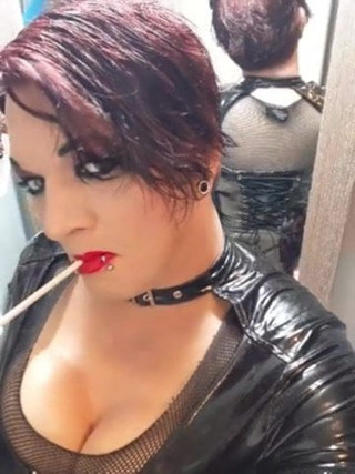 Smoking Capri 120 in PVC