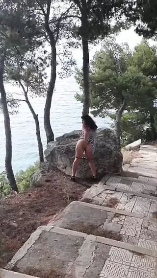 /beam/67a862f1cc498f247e8e52d7