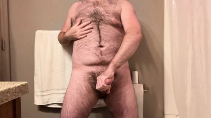 Cubby Cum Shot