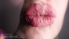 Lips and tits mesmerize