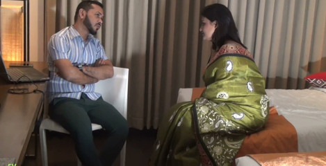 Bhabi sex With BlinkitIndian hot desi stepsister sex in hindi audio Delivery Boy, Full Hindi video Viral