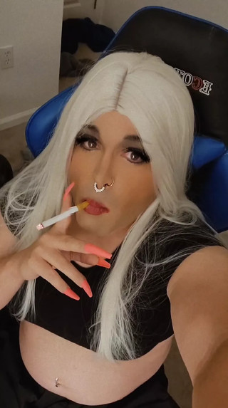 Smoking sissy crossdresser thumbnail