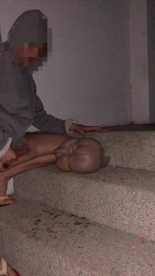 Today I came to have sex on the roof with my favourite doll.