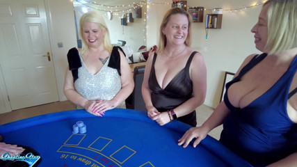 Casino Royal DEALER WINS BIG !!!