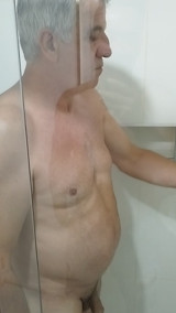 WALTER GUESS IN THE BATH SESUALIZANDO