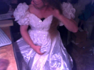 pretty wedding gown