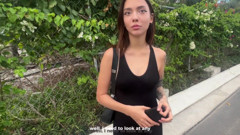 Buying an Iphone Ended with Hot Sex