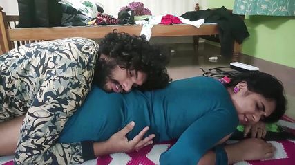 Vaishnavy and Sharun Raj modern dress ass kiss romance, Indian couple hot Ass kiss romance, Mallu couple ass kiss