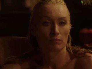 Victoria Smurfit - Dracula s1e04 02