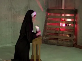 Nun-Priest Sex, Religious Holiday Special!