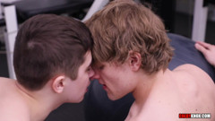 Robin and Eli Flip-flop -bareback-