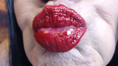 Big thick red duck lips