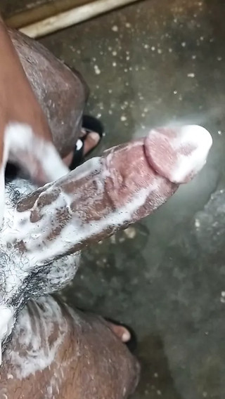 Handjob New Style With Shampoo &ndash; So Lustful And Creamy