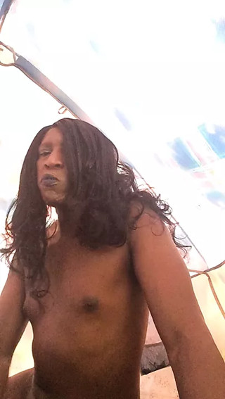 Crossdressing and freaking