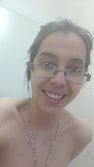 Hot shower boobs dance