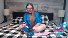 Ashley Ace Review - Satisfyer Curvy 1