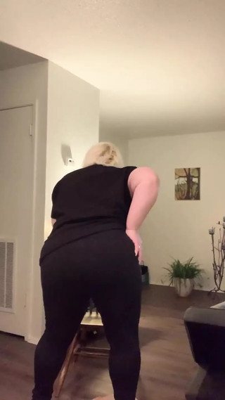 Beautiful Smoking Stepmomma