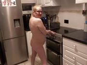 Naked Wife 