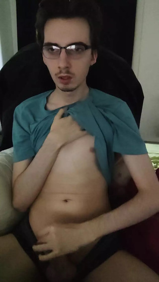 Twink masturbating thinking about my daddy