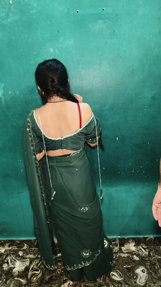 Oyo Rooms Indian MMS Oyo Sex Scandal India Oyo Rooms Couples 18 Year Old Indian Girl Desi Girls Hot Indian School Girls Romantic