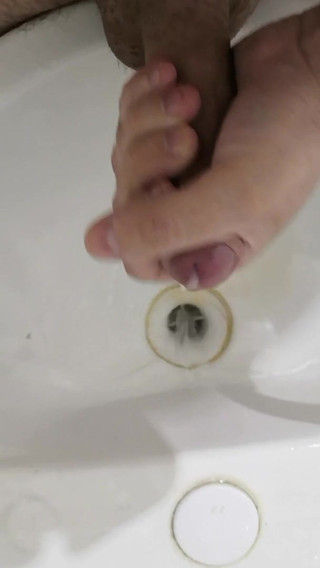I am cumming in bathroom