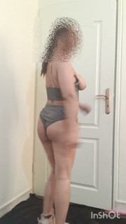 Dancing part open my zip