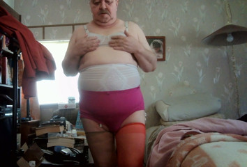 WIENER GIRL - bra, girdle, fat ass, and wiener play thumbnail