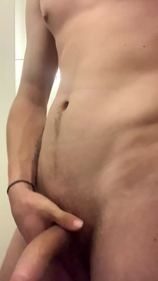 German 18yo boy masturbates alone