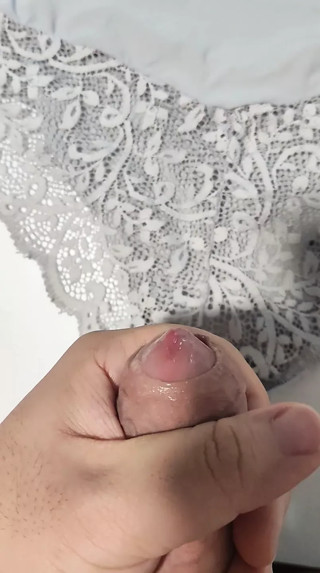Cumming 3 times on stolen panties