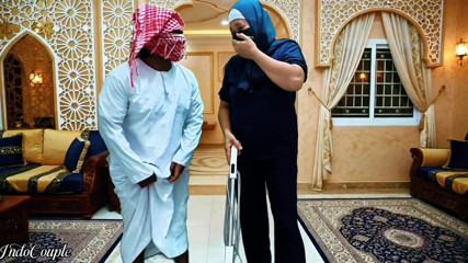 Muslim Hijab Enak bos Perawan Bandung pengen aku nyepong kontol kecil pembantu rumah tangga di Saudi