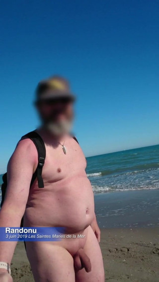 Naked hike on the beach