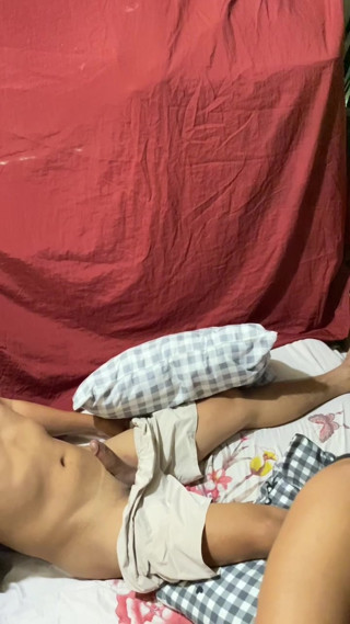 Pinay Step Sister Sinubo ang Burat Ni Kuya!
