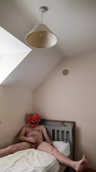 Cum wank with me 7 Sept 24