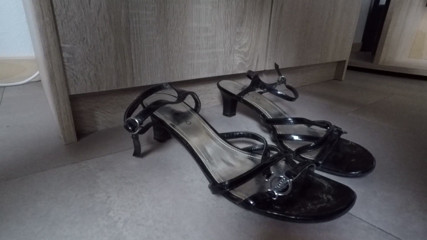 Cum on Wifes Heels