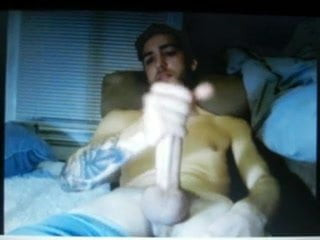 hot bearded dude loves rubbing his cock on cam