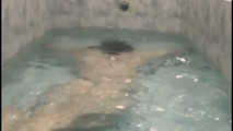 Bandar sissy underwater flexible bath with orgasm