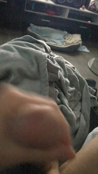 Horny Schwaz at the handjob