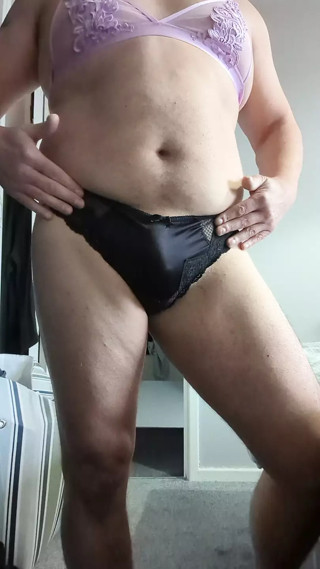 Trying my knickers on
