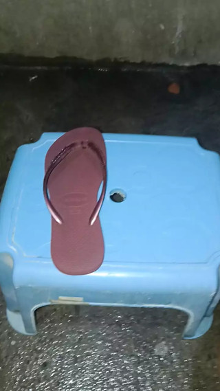 Cum in Havaianas Slim Velvet
