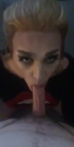 Crossdresser Sucking Nice Cock 11